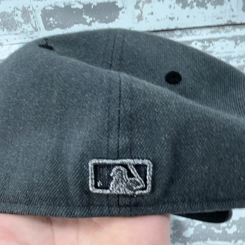 St Louis Cardinals Hat Cap Fitted Size 7 1/4 Gray Plain Logo Wool 59Fifty Mens *